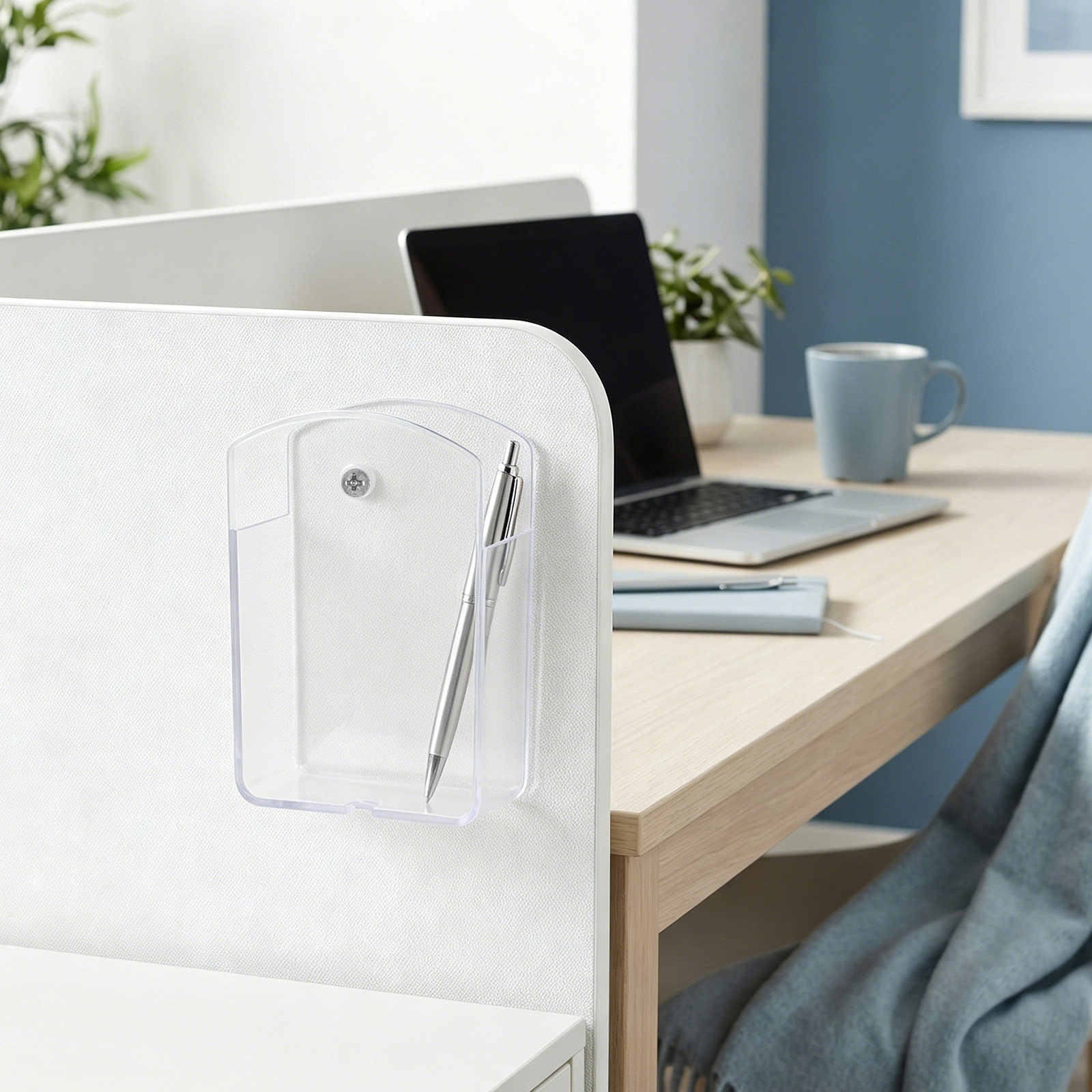 حامل جهاز التحكم عن بعد للتثبي - مراجعة Home Office Box وسعره